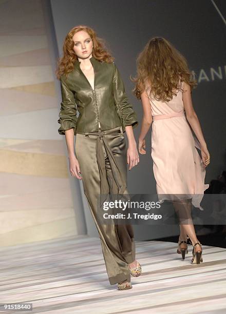 Lily Cole wearing Amanda Wakeley Spring/Summer 2006