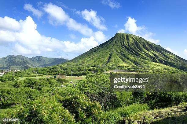 diamond head volcán - honolulu fotografías e imágenes de stock