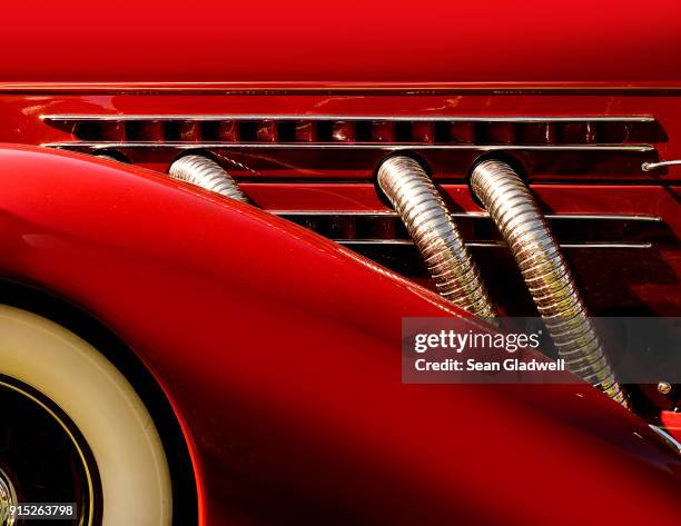 super charged classic car - classic car restoration stockfoto's en -beelden