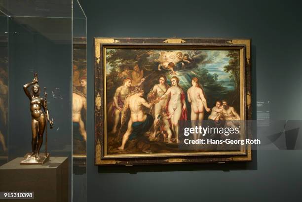 Das Urteil des Paris, Peter Paul Rubens, are displayed during the 'Rubens - Kraft der Verwandlung' exhibition preview at Staedel Museum on November...