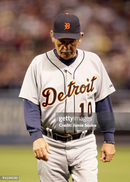 Manager Jim Leyland of the Detroit Tigers walks back to the dugout after a mound conference during the American League Tiebreaker game against the...