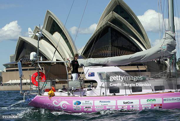 Jessaca Watson Jessica Tanker Photos and Premium High Res Pictures - Getty Images