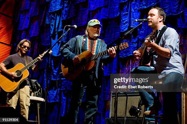 Tim Reynolds, Willie Nelson and and Dave Matthews performs at Farm Aid 2009 at Verizon Wireless Amphitheatre on October 4, 2009 in Maryland Heights,...