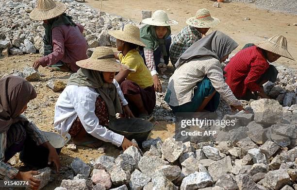 Myan Photos and Premium High Res Pictures - Getty Images