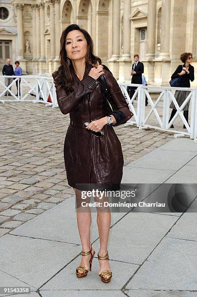 Michelle Yeoh arrives for the Louis Vuitton Pret a Porter show as part of the Paris Womenswear Fashion Week Spring/Summer 2010 at Cour Carree du...