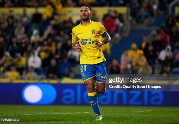 Jonathan Viera of Las Palmas looks on during the La Liga match between Las Palmas and Malaga at Estadio Gran Canaria on February 5, 2018 in Las...