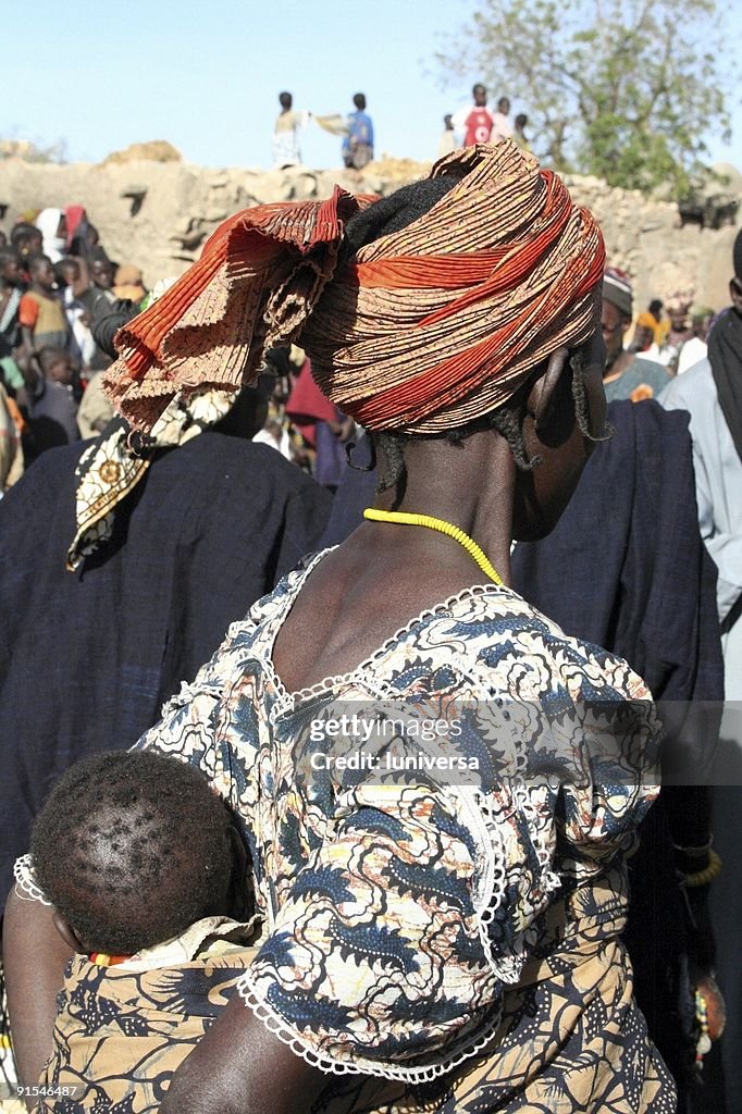 Dogon woman waiting