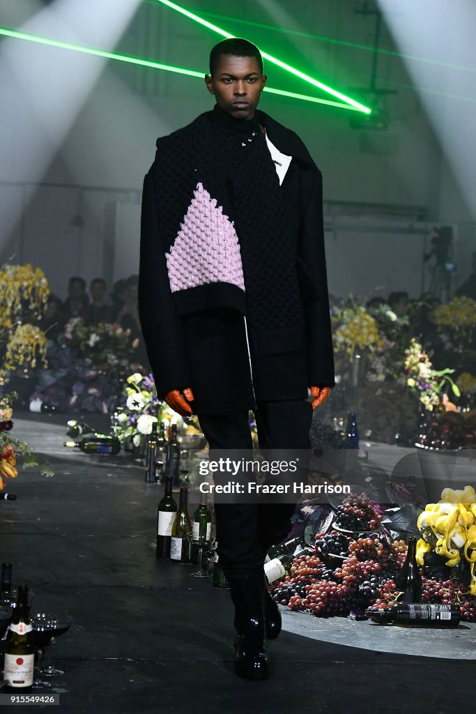 Raf Simons - Runway - February 2018 - New York Fashion Week Mens'