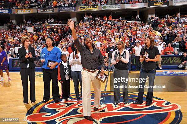 Monica Maxwell a Legend of the Indiana Fever is acknowledged prior to Game Four of the WNBA Finals on October 7, 2009 at Conseco Fieldhouse in...