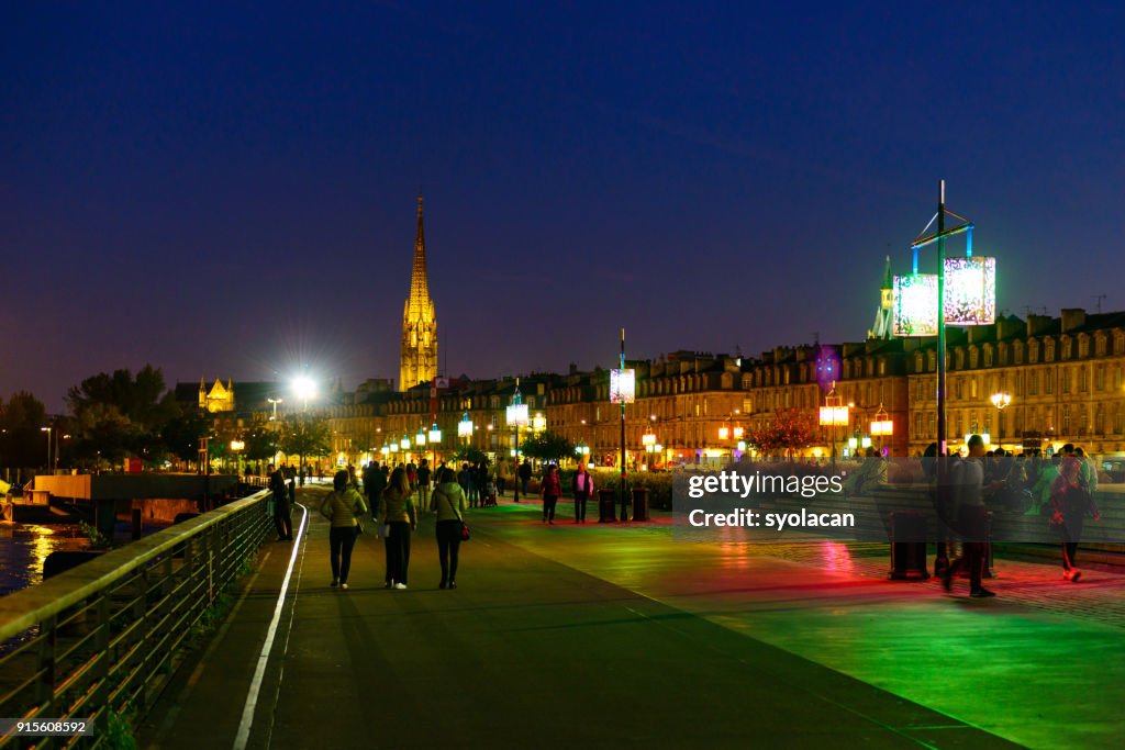 Bordeaux ao entardecer