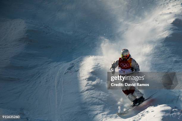 Moguls skier Mikael Kingsbury of Canada in action during training session ahead of the PyeongChang 2018 Winter Olympic Games at Bokwang Phoenix Snow...