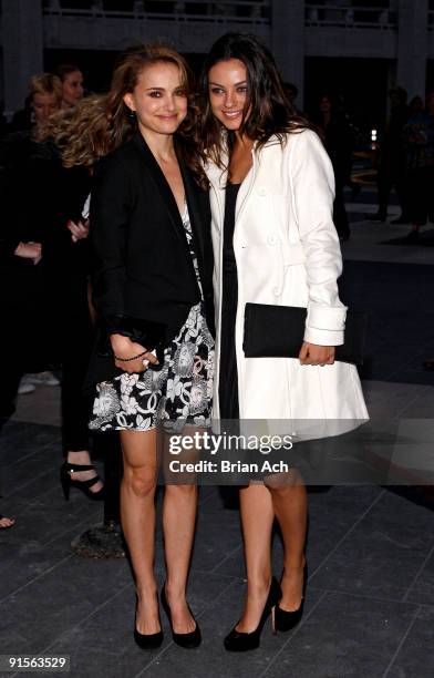 Actresses Natalie Portman and Mila Kunis attend the 2009 American Ballet Theatre Fall Gala at Avery Fisher Hall, Lincoln Center on October 7, 2009 in...