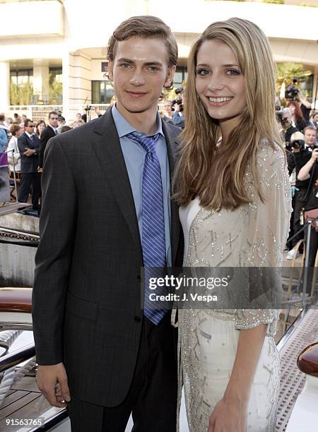 Hayden Christensen and Mischa Barton