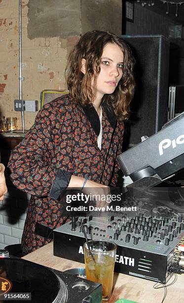 Musician Coco Sumner attends the Book Club VIP launch on October 7, 2009 in London, England.