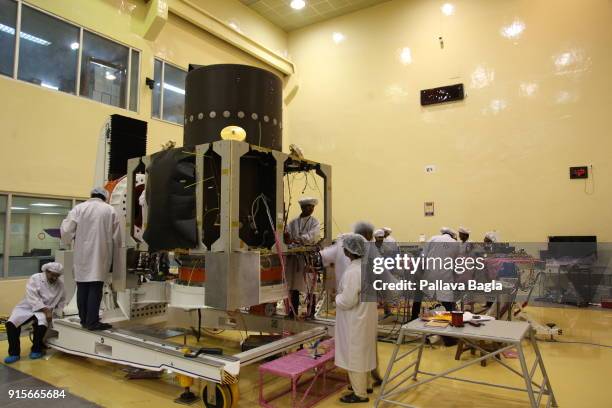 Isro Working 411 Isro Center Stock Photos, High-Res Pictures, and Images - Getty Images