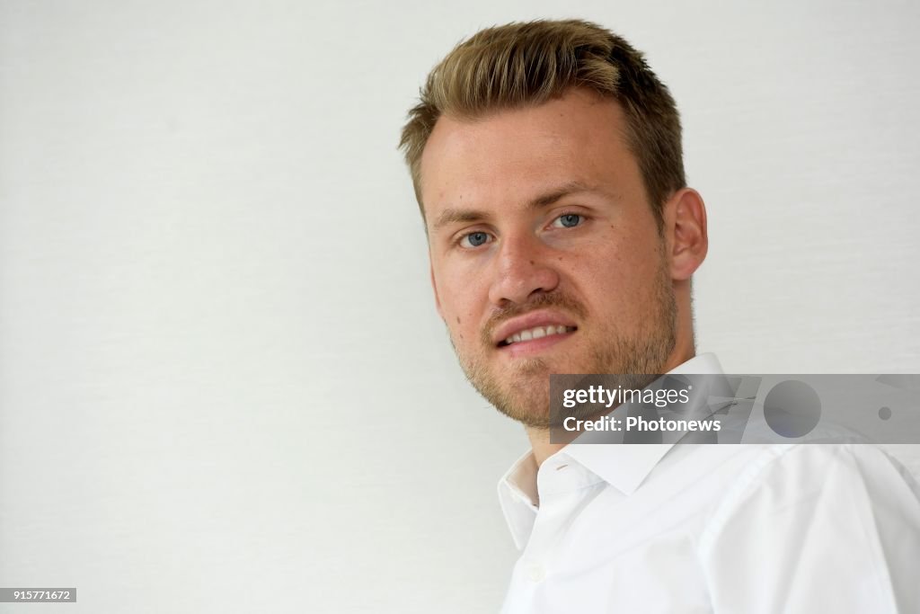 Simon Mignolet private