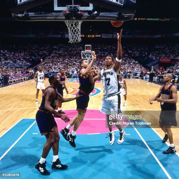 J R Reid Jr Reid Photos and Premium High Res Pictures - Getty Images