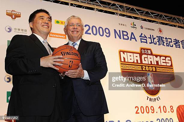 Commissioner David Stern and Mayor of Taiwan Hau Lung-Bin exchange gifts during a press conference for the NBA Games at the Far Eastern Plaza Hotel...