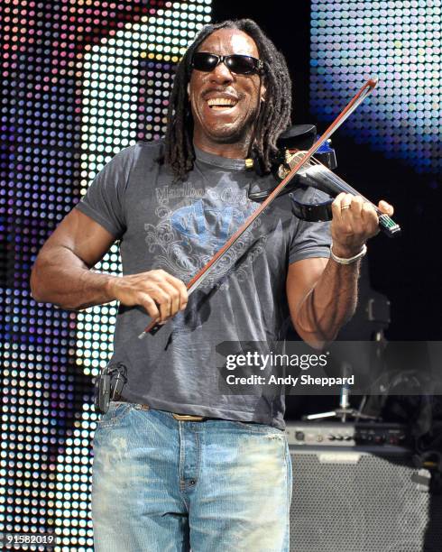 Boyd Tinsley of Dave Matthews Band performs on stage on Day 2 of Austin City Limits Festival 2009 at Zilker Park on October 3, 2009 in Austin, Texas.