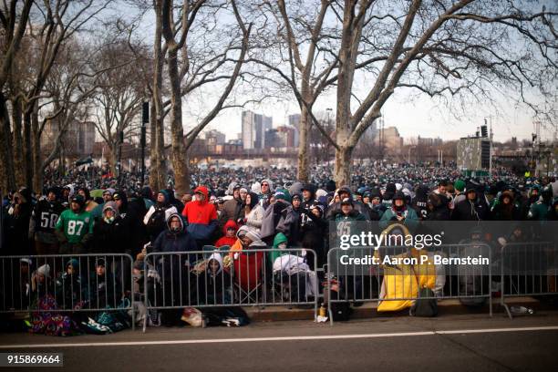 Fans bundled against the cold await the start of the Philadelphia Eagles Super Bowl Championship parade on February 8, 2018 in Philadelphia,...