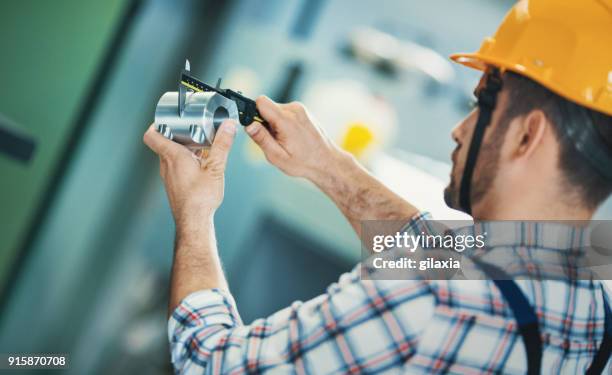 control de calidad - calibrador fotografías e imágenes de stock