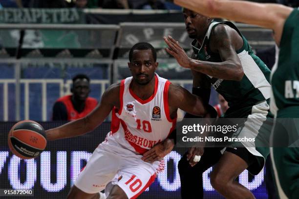 Rodrigue Beaubois, #10 of Baskonia Vitoria Gasteiz in action during the 2017/2018 Turkish Airlines EuroLeague Regular Season Round 22 game between...