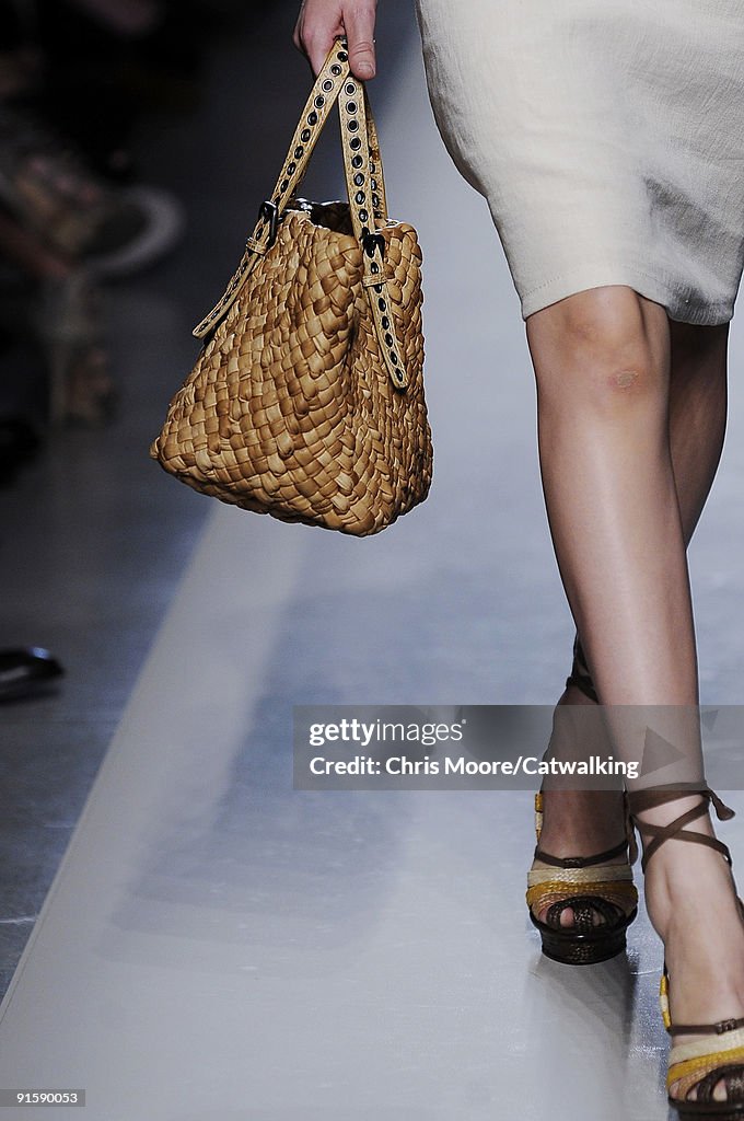 Bottega Veneta - Milan Fashion Week Spring/Summer 2010