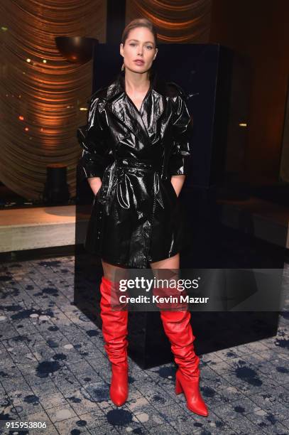 Doutzen Kroes attends the Stuart Weitzman FW18 Presentation and Cocktail Party at The Pool on February 8, 2018 in New York City.