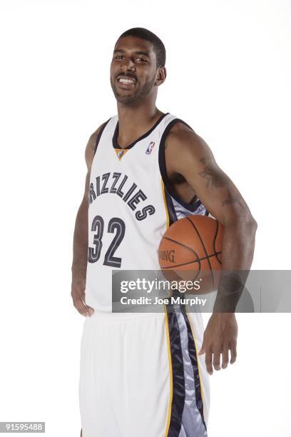 Mayo of the Memphis Grizzlies poses for a portrait during NBA Media Day on September 28, 2009 at the FedExForum in Memphis, Tennessee. NOTE TO USER:...
