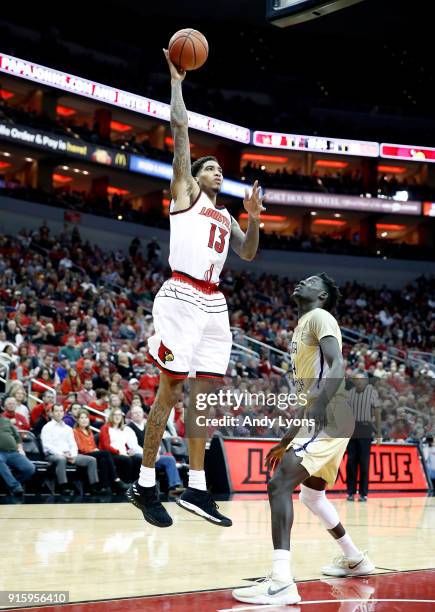 Ray Spalding of the Louisville Cardinals shoots the ball against the Georgia Tech Yellow Jackets during the game at KFC YUM! Center on February 8,...