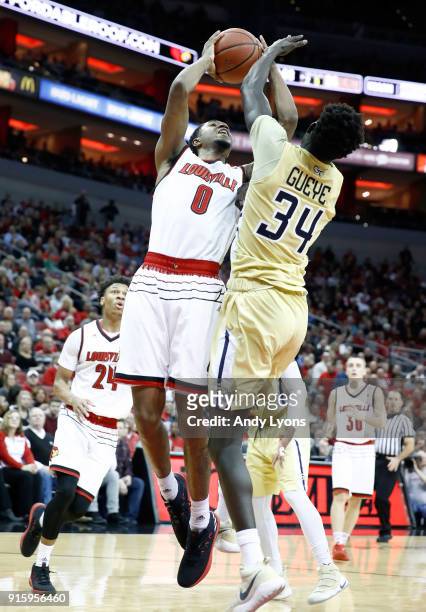 King of the Louisville Cardinals shoots the ball against the Georgia Tech Yellow Jackets during the game at KFC YUM! Center on February 8, 2018 in...