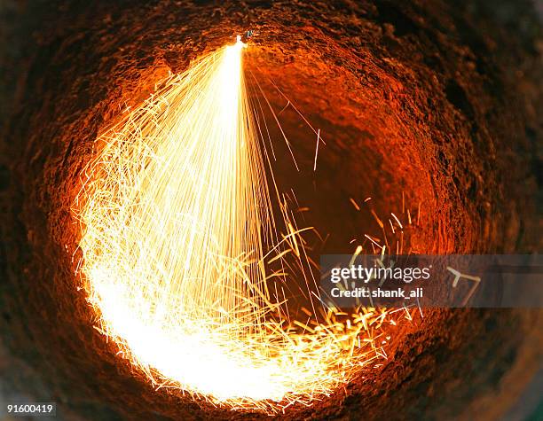 O2 Corrosion 96 Oxygen Corrosion Stock Photos, High-Res Pictures, and Images - Getty ...