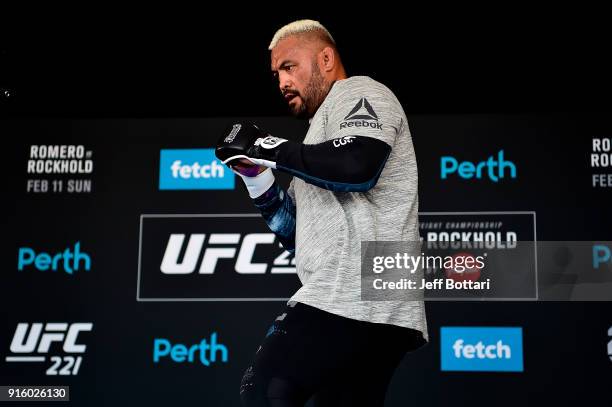 Heavyweight Mark Hunt of New Zealand holds an open workout for fans and media during the UFC 221 Open Workouts at Elizabeth Quay on February 9, 2018...