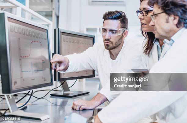 1,340 Computer Scientists Stock Photos, High-Res Pictures, and Images ...