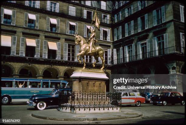 Jeanne d'Arc Sculpture, Place des Pyramides, Paris, France, 1961.