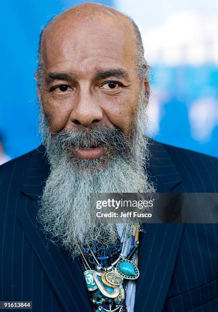 Musician Richie Havens is seen prior to the 2009 Liberty Medal honoring Steven Spielberg at the National Constitution Center on October 8, 2009 in...