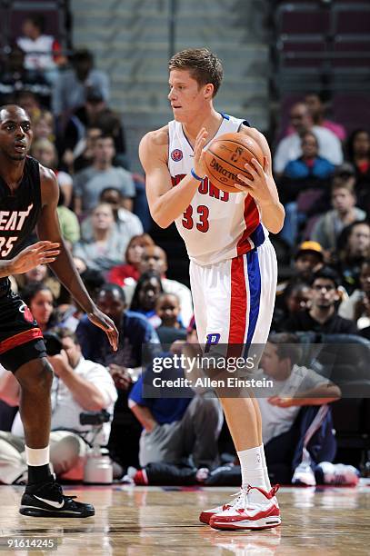 Jonas Jerebko of the Detroit Pistons looks to make a play during the preseason game against the Miami Heat at the Palace of Auburn Hills on October...