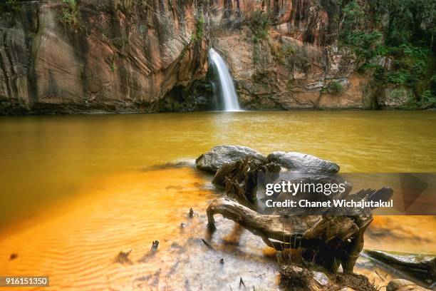 waterfall at national park. - phitsanulok province stock pictures, royalty-free photos & images