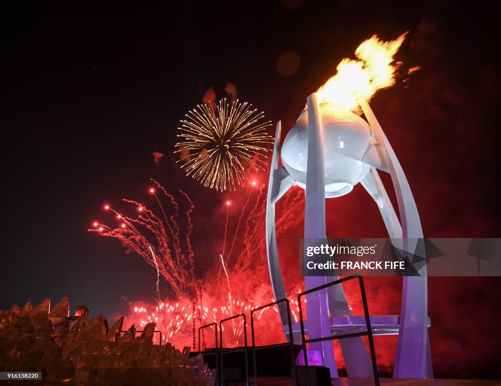 TOPSHOT-OLY-2018-PYEONGCHANG-OPENING-FLAME