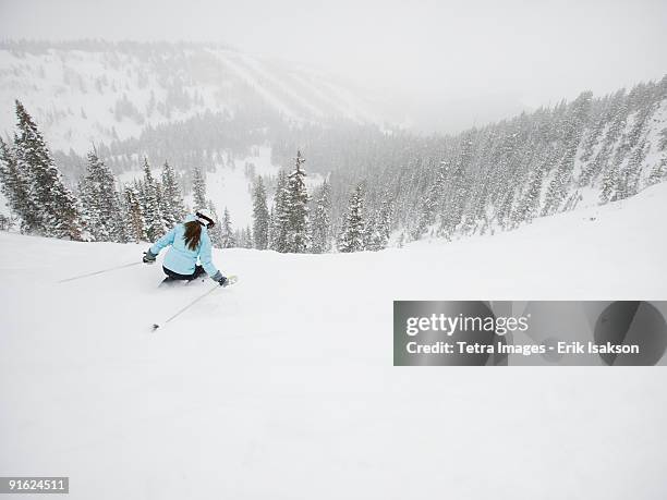 a downhill skier - park city stockfoto's en -beelden