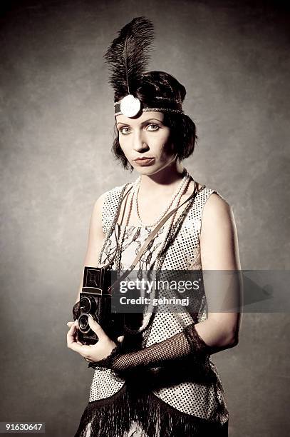 portrait of a young woman - 1920 fashion stock pictures, royalty-free photos & images