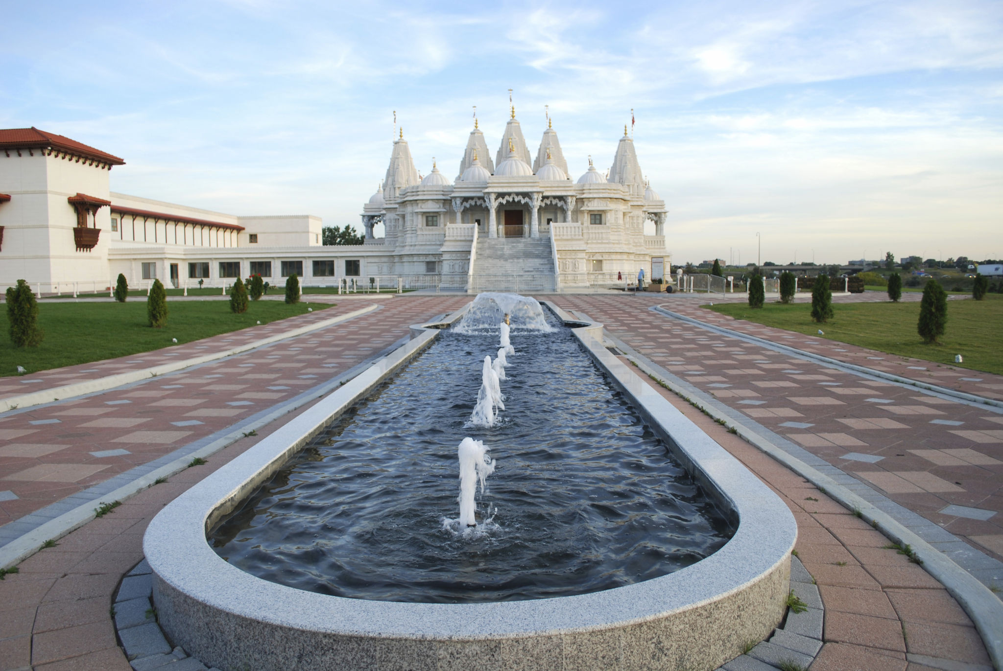brampton lawn