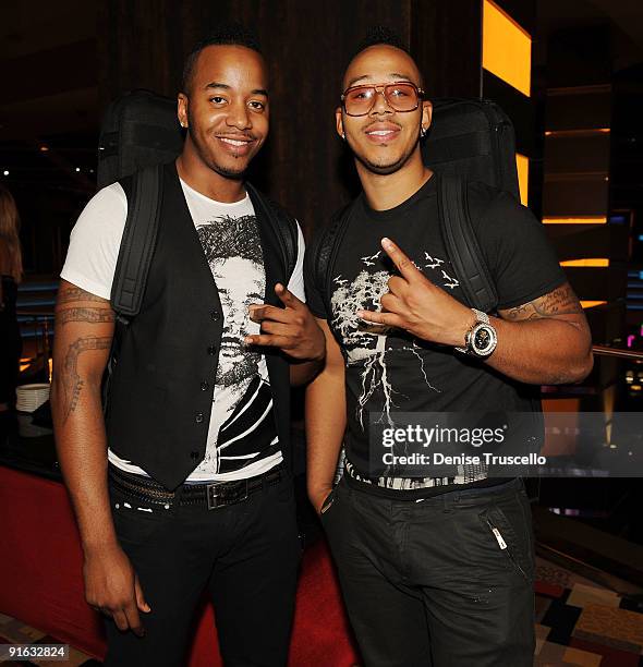 Stringz Rapper 151 Nuttin Stock Photos, High-Res Pictures, and Images - Getty Images