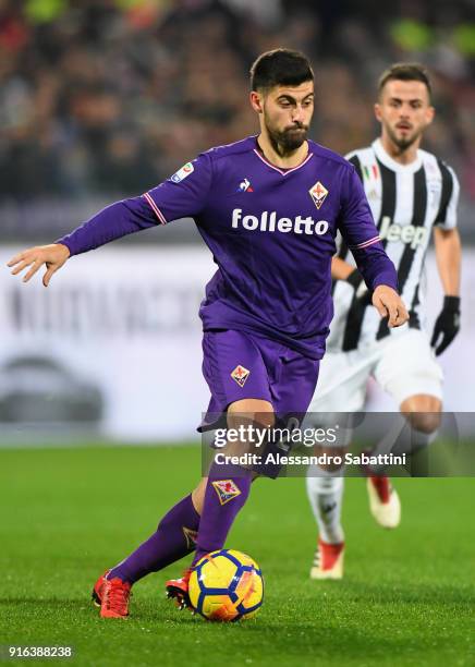 Marco Benassi of ACF Fiorentina in action during the serie A match between ACF Fiorentina and Juventus at Stadio Artemio Franchi on February 9, 2018...