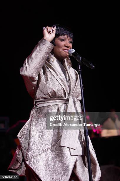 Patti Labelle performs at Hard Rock Live! in the Seminole Hard Rock Hotel & Casino on October 8, 2009 in Hollywood, Florida.