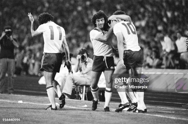 Hungary 1-3 England, Group 4 World Cup Qualifier, match at the Nepstadion, Budapest, Hungary, Saturday 6th June 1981. Terry McDermott, Kevin Keegan &...