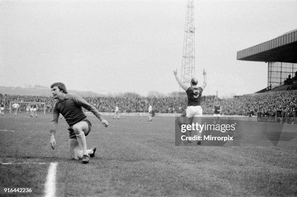 Mansfield 1-1 Aston Villa, League Three match at Field Mill, Monday 24th April 1972. Aston Villa, earn point they required for automatic promotion.