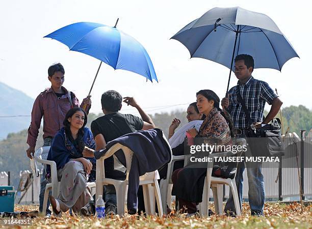 Bollywood actresses Juhi Chawla and Manisha Koirala are seen on location during the filming of "Meghna" under tight security cover in Srinagar on...