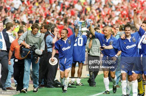 Cup Final, Chelsea v Middlesbrough. Chelsea won 2-0. Pictured are Dennis Wise and Gianluca Vialli, holding the Cup. Wembley Stadium, 17th May 1997.