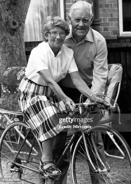 Edith Reed Atkinson 1,169 Ron Atkins Stock Photos, High-Res Pictures, and Images - Getty Images